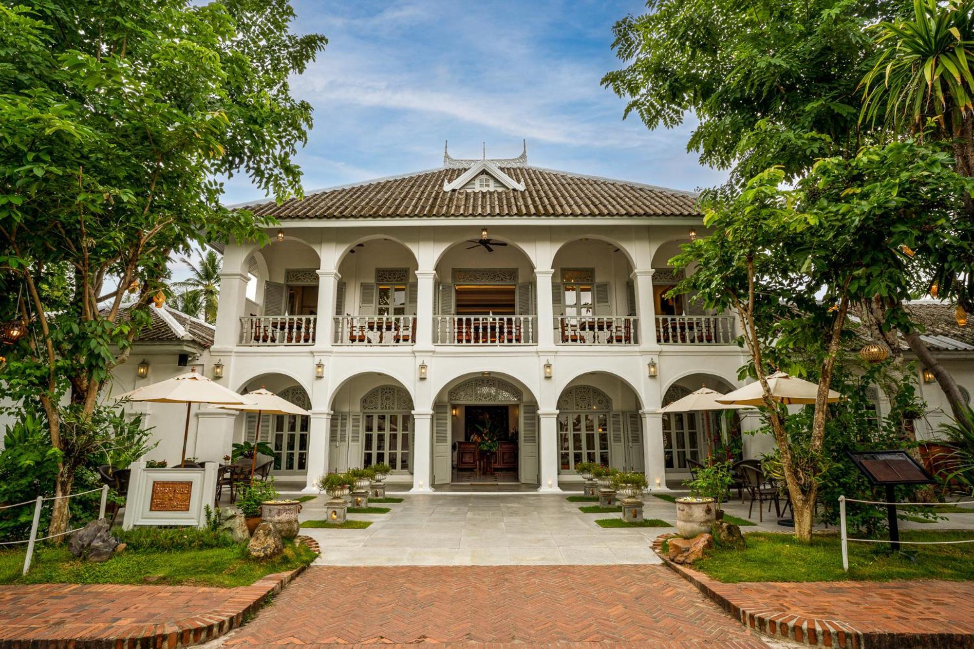 Villa Santi Hotel Luang Prabang Exterior photo