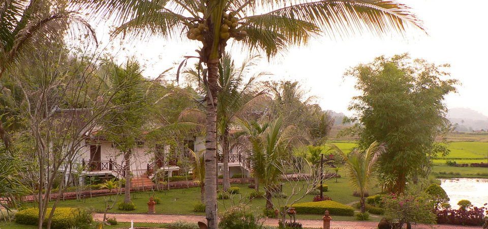 Villa Santi Hotel Luang Prabang Exterior photo